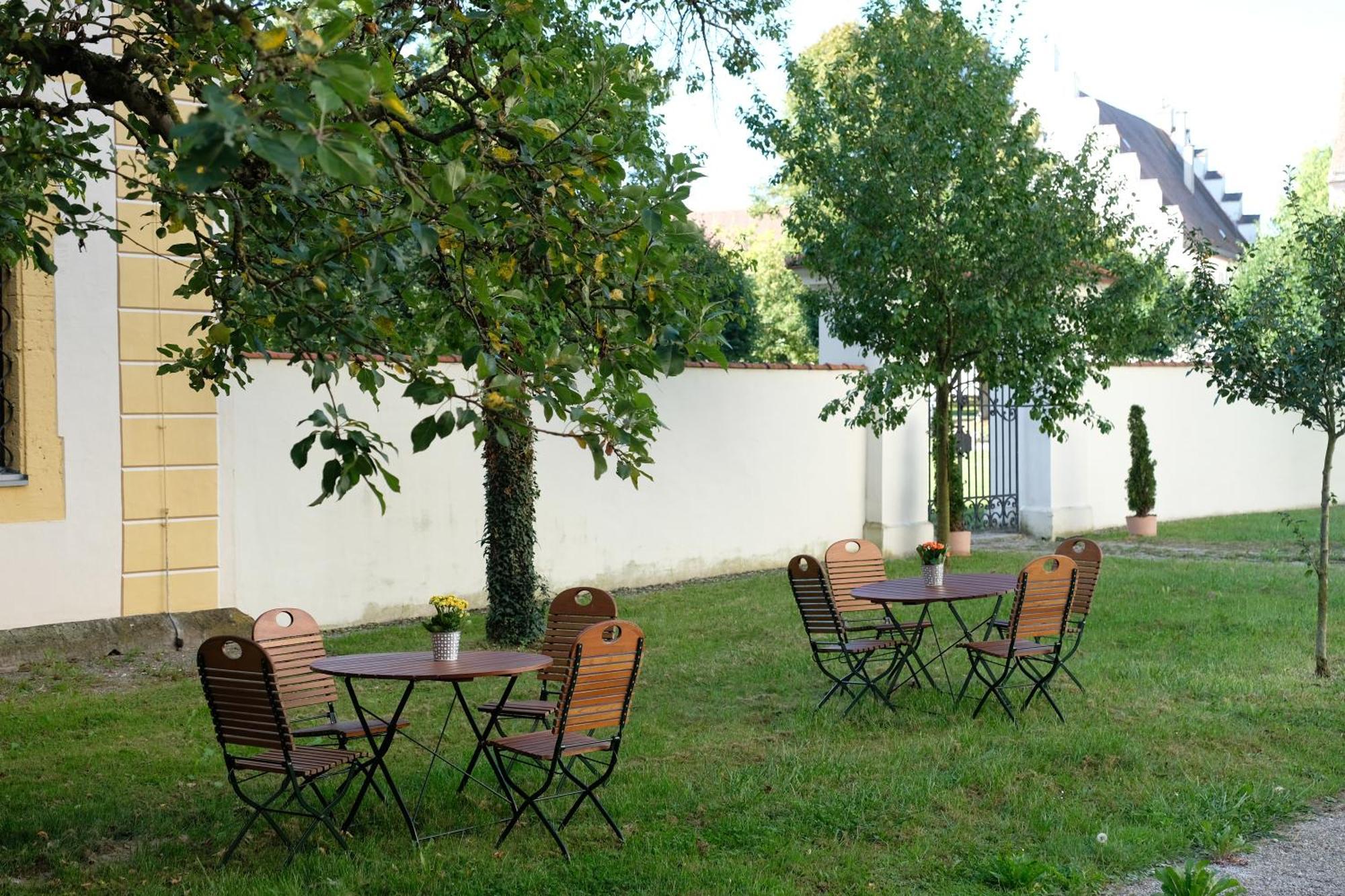 Kloster Obermarchtal Hotel Exterior photo